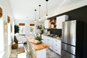 Interior - Cozy Serene 2bd Finger Lakes Home w/Amazing Views (Naples)