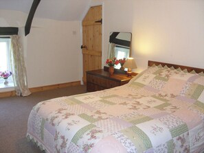 3 habitaciones, wifi gratis y ropa de cama