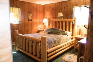 2 bedrooms, bed sheets - Riverview Hideaway New! Manistee River Frontage 2 Bedrom Cabin (Wellston)
