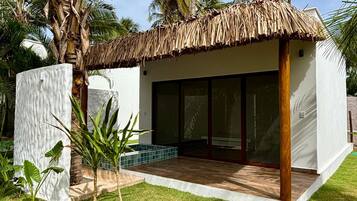 Superior-Zimmer, eigener Pool, Gartenblick