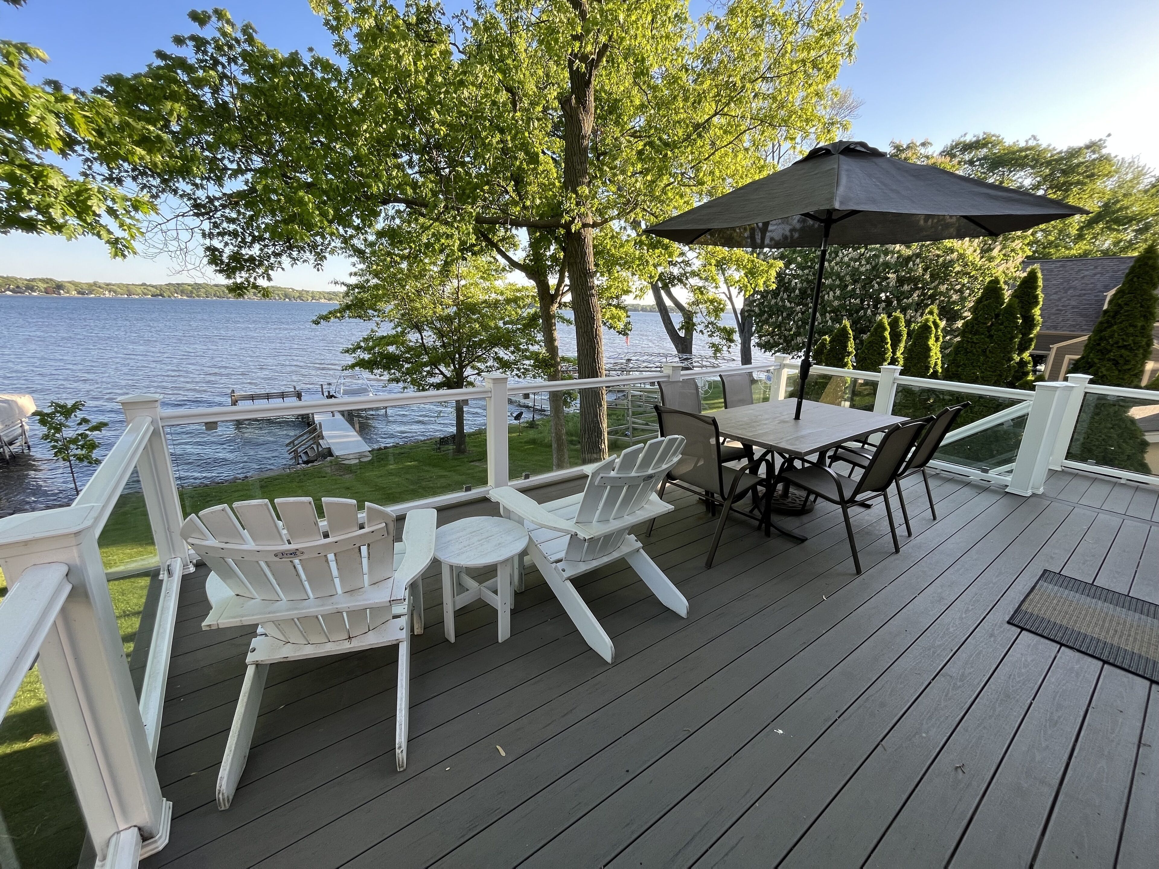 Pewaukee Lake House Rental with Pier, 4 Bedrooms 2.5 Baths - Family Friendly