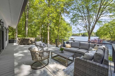 Living the Dream: Luxurious Lakeside Home with New Private Pool and Poolhouse