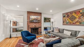 TV, fireplace, Netflix, streaming services