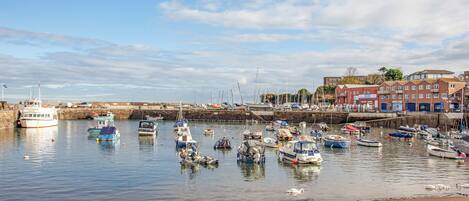 Marina/club náutico