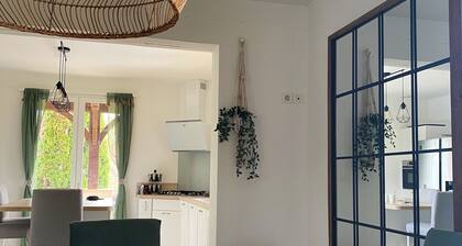 Charming Périgord house with swimming pool - Lalinde