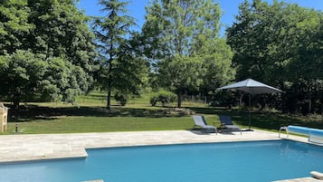 Piscine extérieure, piscine chauffée