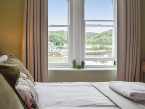 4 chambres, Wi-Fi gratuit, draps fournis