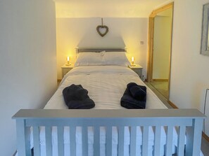 3 chambres, Wi-Fi gratuit, draps fournis