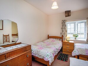 3 bedrooms, free WiFi, bed sheets