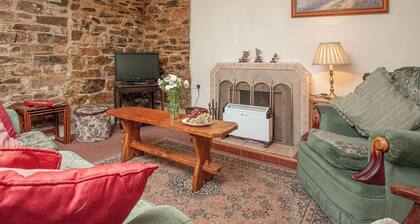 East Hook Holiday Cottages - Clover Cottage