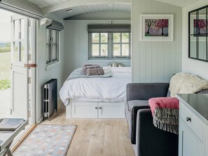1 bedroom, free WiFi, bed sheets - Phoebe's Folly-UK36581 (Milton Abbot, near Tavistock)