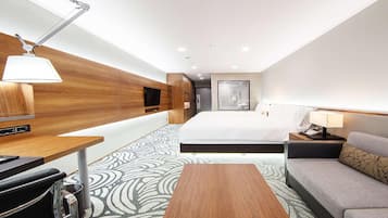 Down comforters, in-room safe, individually decorated