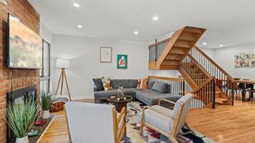 TV, fireplace, offices