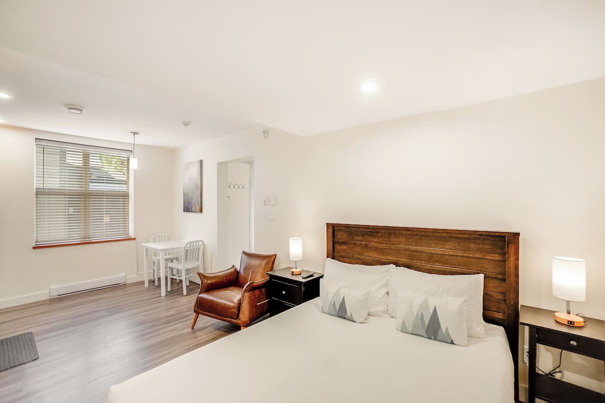Suite estudio Deluxe | 1 habitación, ropa de cama de alta calidad y edredón