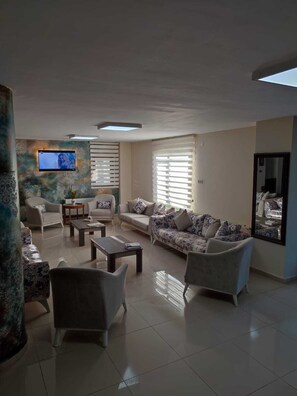 บริเวณประตูทางเข้า