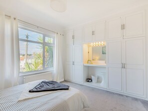 3 chambres, Wi-Fi gratuit, draps fournis