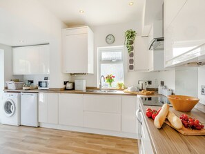 Geschirrspüler, Hochstuhl