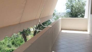 Apartment | Balcony