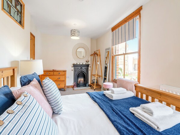 3 bedrooms, free WiFi, bed sheets