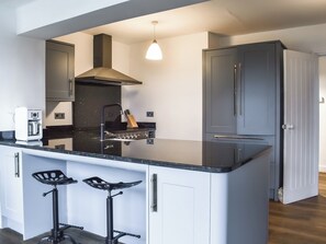 Dishwasher, highchair