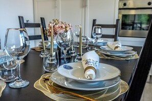 Dining - Cheerful villa with pool (Mafra)