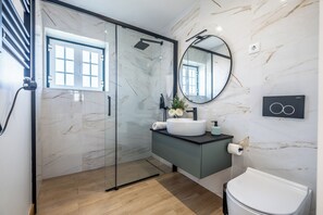 Bathtub