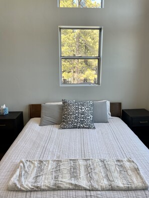 3 多间卧室、免费 WiFi、床单