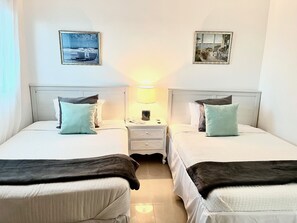 3 bedrooms, in-room safe, desk, iron/ironing board - Private Beachfront Property with access to private pool, hot tub and beach! (Juan Dolio)