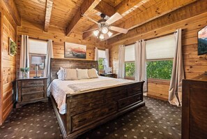 4 Schlafzimmer, individuell dekoriert, individuell eingerichtet