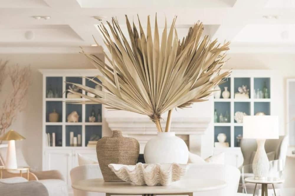 Oyster Bay Boutique Hotel