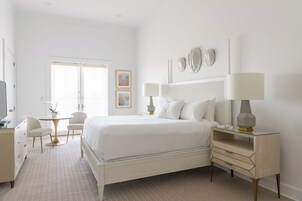 Suite Studio Luxe, vue baie | Draps italiens Frette, literie de qualité supérieure, surmatelas