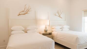 Luxury Room, Garden View | Frette Italian sheets, premium bedding, pillowtop beds, minibar