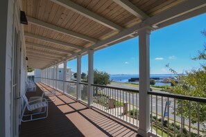 Balcony view - Oyster Bay Boutique Hotel (Pensacola)