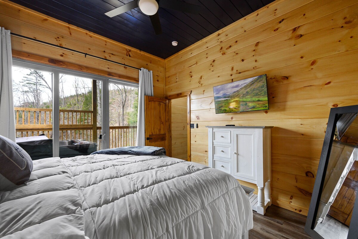 Photo 70 of 📌Prime Location,4 Ensuites, Mountain Views,EZ paved Roads ,🐾Pet Friendly, GameRM