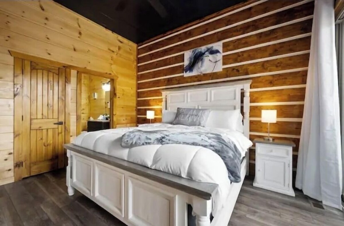 Photo 45 of 📌Prime Location,4 Ensuites, Mountain Views,EZ paved Roads ,🐾Pet Friendly, GameRM