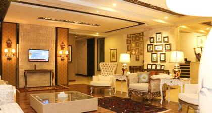 Shelton's Rezidor Swat