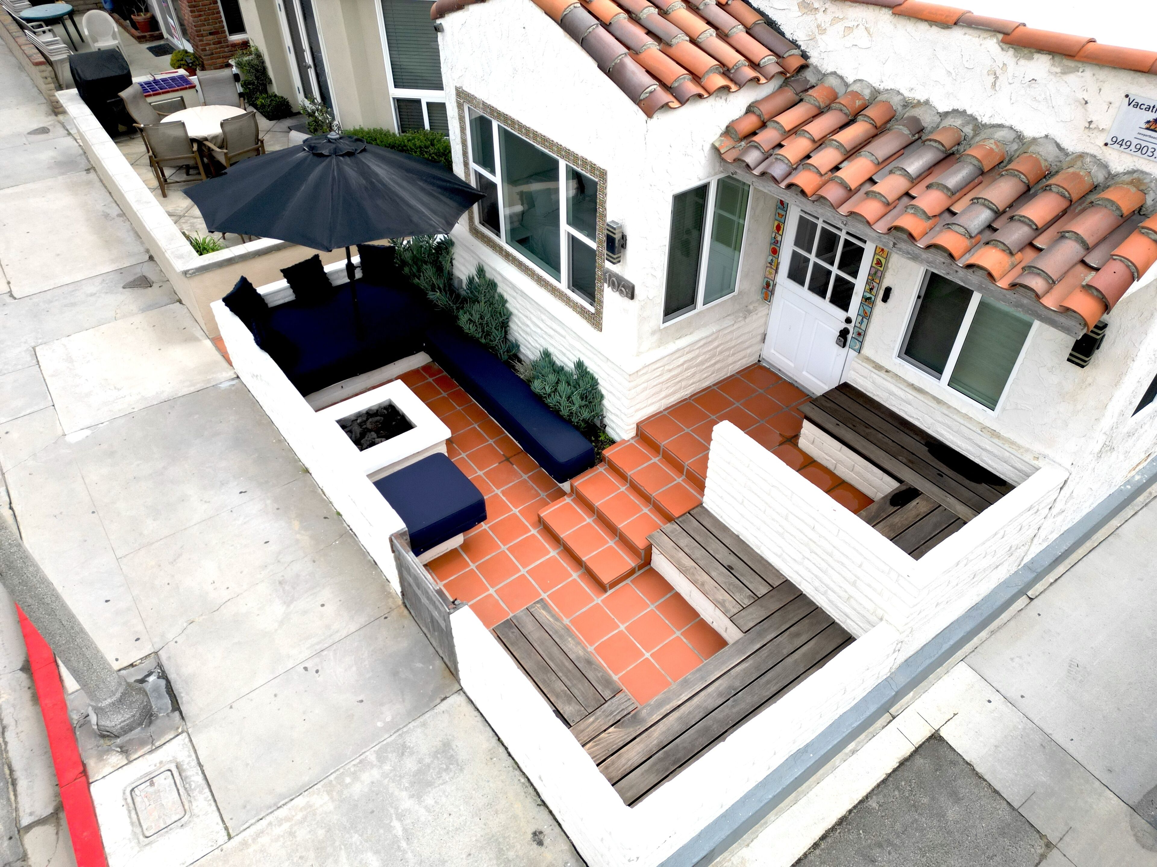 屋外ダイニングエリア