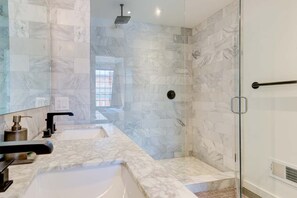 Dusche, Haartrockner