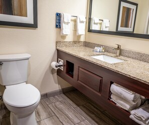 Combined shower/tub, free toiletries, hair dryer, towels - Cobblestone Hotel & Suites - Lamar (Lamar)