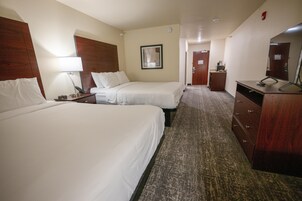 Studio, Multiple Beds, Non Smoking | Premium bedding, memory foam beds, desk, laptop workspace