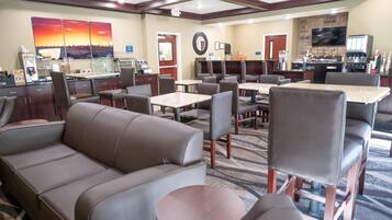 Petit déjeuner en libre-service compris tous les jours