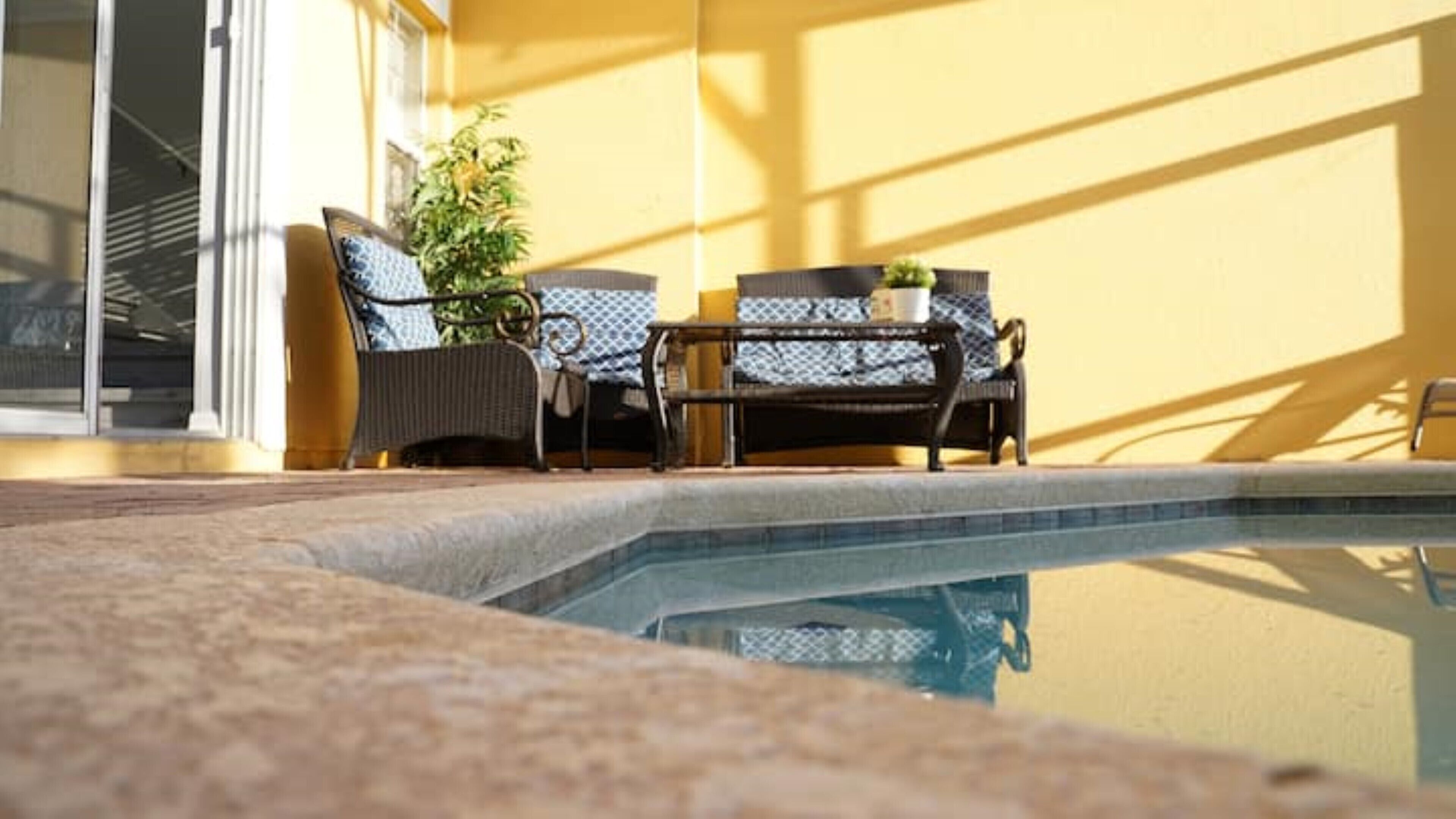ENCANTO AT ENCANTADA 12 min from Disney w/ pool.