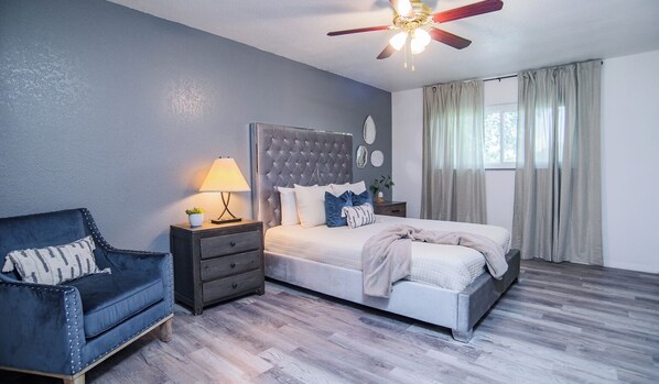 4 chambres, fer et planche à repasser, Wi-Fi gratuit, draps fournis