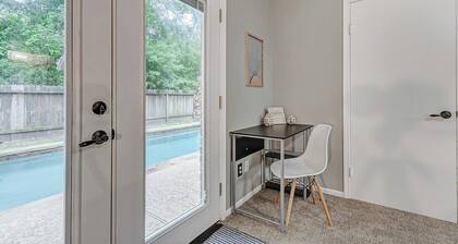 Stony Bridge · Spa & Pool Oasis: Prime Location in The Woodlands