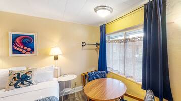 Internet, bed sheets