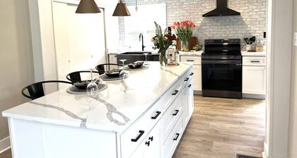 Enchanting Garden home, Close to Blue Bell and Ambler