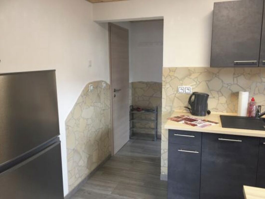 Geladeira, cooktop, lava-louças, cafeteira/chaleira