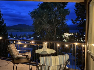 Summit Serenity: Luxury Alpine Ski Escape in Dillon, CO