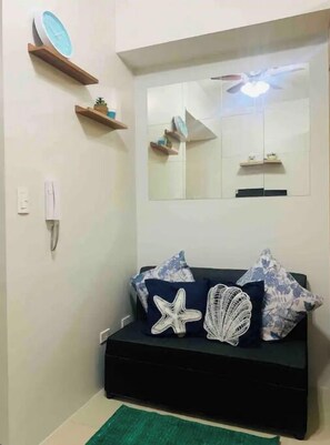 Interior - Minimalist Homey stay 1BR w/ WIFI @ SM NORTH (Quezon City)