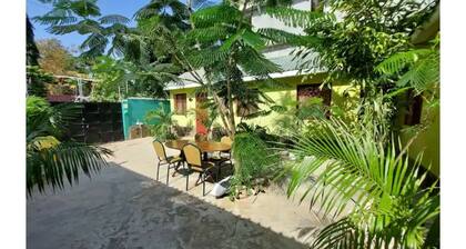 Amarossi Lion-Studio Terrace Apartment